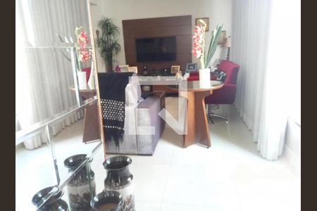 Casa à venda com 3 quartos, 230m² em Parque Taquaral, Campinas