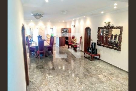 Casa à venda com 3 quartos, 750m² em Parque Taquaral, Campinas