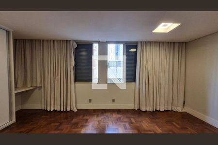 Apartamento à venda com 2 quartos, 190m² em Centro, Campinas