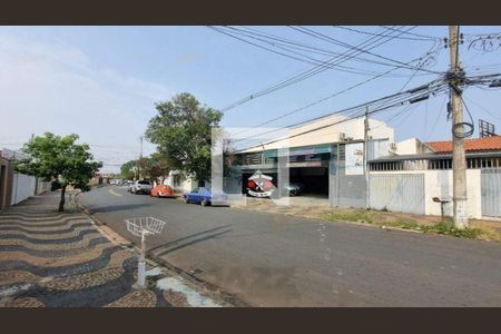 Casa à venda com 3 quartos, 226m² em Jardim Bela Vista, Campinas