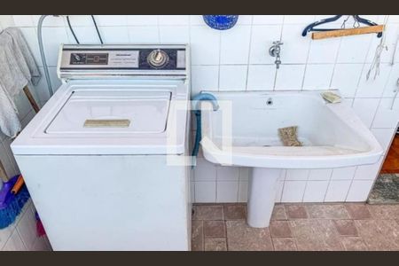 Casa à venda com 3 quartos, 140m² em Vila Nogueira, Campinas