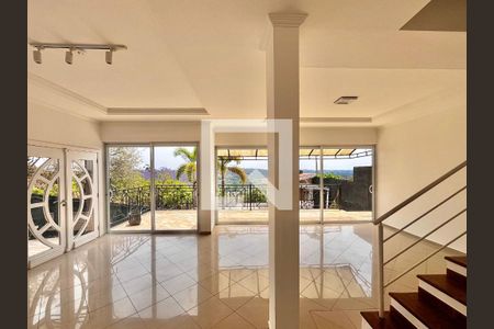 Sala de casa de condomínio à venda com 4 quartos, 356m² em Conjunto Habitacional Vila Santana (Sousas), Campinas