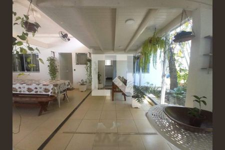 Casa de Condomínio à venda com 4 quartos, 280m² em Chácara Santa Margarida, Campinas