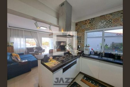 Casa à venda com 3 quartos, 133m² em Jardim do Trevo, Campinas