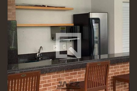 Apartamento à venda com 1 quarto, 57m² em Cambuí, Campinas