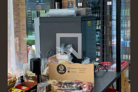 Apartamento à venda com 2 quartos, 80m² em Cambuí, Campinas