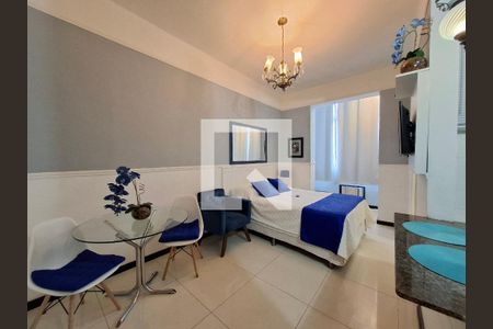 Sala/Quarto de kitnet/studio para alugar com 1 quarto, 28m² em Centro, Rio de Janeiro