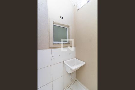 Área de Serviço de casa de condomínio para alugar com 2 quartos, 101m² em Vila Carmosina, São Paulo