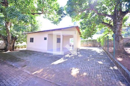 Área comum de casa para alugar com 3 quartos, 80m² em Chácaras Califórnia, Goiânia
