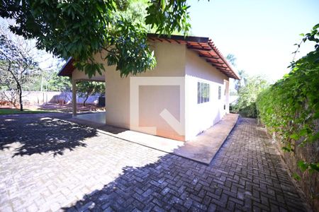 Área comum de casa para alugar com 3 quartos, 80m² em Chácaras Califórnia, Goiânia