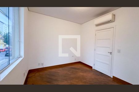 Foto 14 de casa à venda com 6 quartos, 243m² em Perdizes, São Paulo