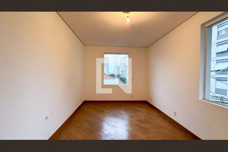 Foto 05 de casa à venda com 6 quartos, 243m² em Perdizes, São Paulo