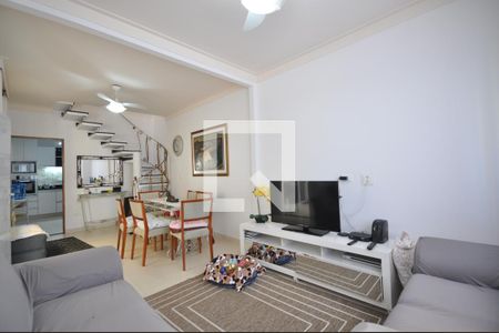 Sala de casa à venda com 2 quartos, 200m² em Tucuruvi, São Paulo