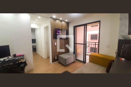 Sala de apartamento para alugar com 2 quartos, 47m² em Ayrosa, Osasco