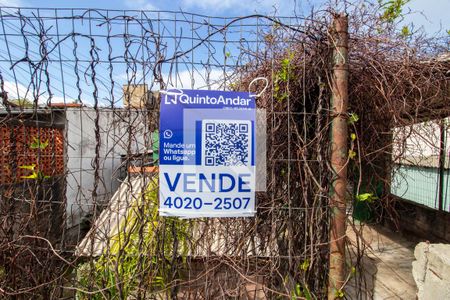Plaquinha de casa à venda com 2 quartos, 340m² em Partenon, Porto Alegre
