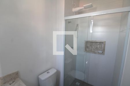 Banheiro de kitnet/studio à venda com 1 quarto, 30m² em Vila Ester (zona Norte), São Paulo