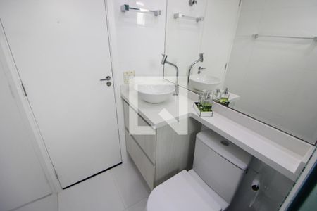 Banheiro de apartamento à venda com 2 quartos, 50m² em Imirim, São Paulo