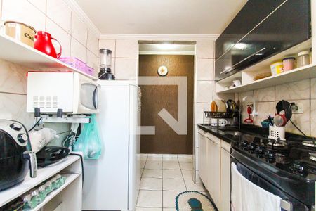 Cozinha e Área de Serviço de apartamento à venda com 2 quartos, 46m² em Vila Jacuí, São Paulo