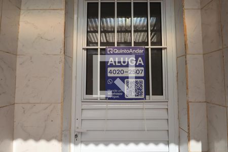 Placa de kitnet/studio para alugar com 1 quarto, 26m² em Rio Branco, Canoas