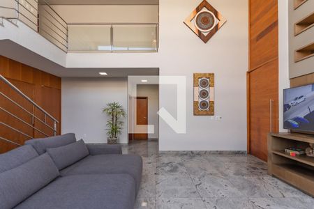 Sala de casa à venda com 5 quartos, 300m² em Trevo, Belo Horizonte