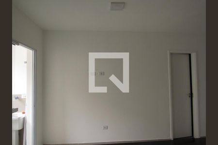 Sala de apartamento para alugar com 2 quartos, 50m² em Bussocaba, Osasco