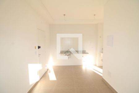 Sala / Cozinha de apartamento à venda com 1 quarto, 30m² em Vila Ester (zona Norte), São Paulo