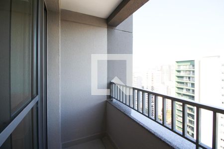 Varanda de kitnet/studio para alugar com 1 quarto, 25m² em Vila Olímpia, São Paulo