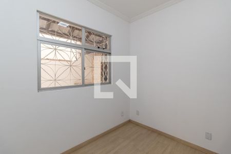 Quarto 1 de apartamento para alugar com 3 quartos, 201m² em Itapoã, Belo Horizonte