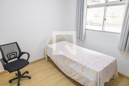 Quarto 2 de apartamento à venda com 3 quartos, 201m² em Itapoã, Belo Horizonte