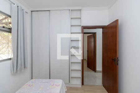 Quarto 2 de apartamento para alugar com 3 quartos, 201m² em Itapoã, Belo Horizonte