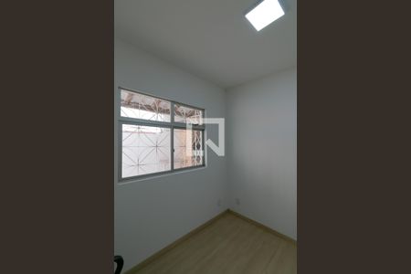 Quarto 1 de apartamento à venda com 3 quartos, 201m² em Itapoã, Belo Horizonte