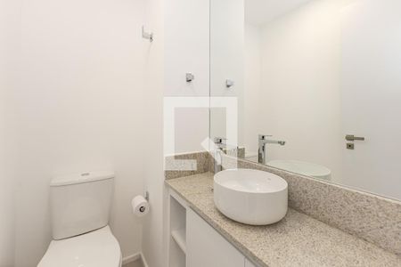 Lavabo de apartamento à venda com 1 quarto, 44m² em Vila da Serra, Nova Lima