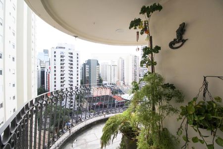 Varanda de apartamento à venda com 2 quartos, 94m² em Moema, São Paulo