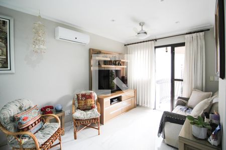 Sala de apartamento à venda com 2 quartos, 94m² em Moema, São Paulo