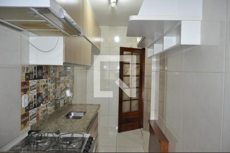 Cozinha de apartamento à venda com 2 quartos, 55m² em Engenho de Dentro, Rio de Janeiro