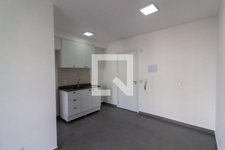 Sala de apartamento à venda com 2 quartos, 40m² em Jardim Santo Antoninho, São Paulo