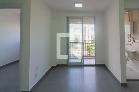 Sala de apartamento à venda com 2 quartos, 40m² em Jardim Santo Antoninho, São Paulo