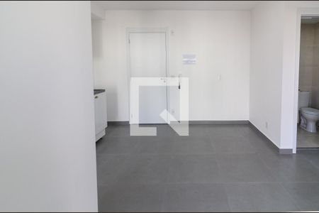 Sala de apartamento à venda com 2 quartos, 40m² em Jardim Santo Antoninho, São Paulo