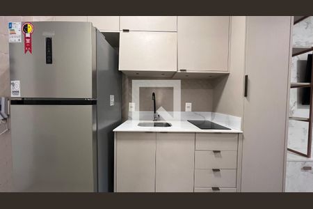 Cozinha de kitnet/studio para alugar com 1 quarto, 25m² em Sumarezinho, São Paulo