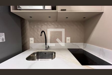Cozinha de kitnet/studio para alugar com 1 quarto, 25m² em Sumarezinho, São Paulo