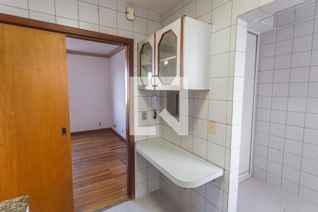Cozinha de apartamento para alugar com 3 quartos, 80m² em União, Belo Horizonte