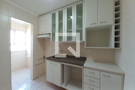 Cozinha  de apartamento à venda com 2 quartos, 57m² em São Bernardo, Campinas