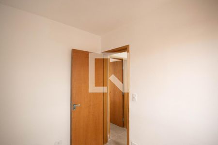 Quarto 2 de apartamento à venda com 2 quartos, 40m² em Vila Constança, São Paulo
