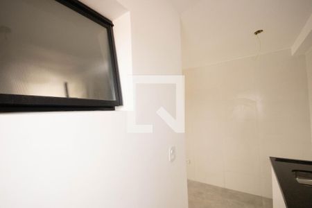 Cozinha e Área de Serviço de apartamento à venda com 2 quartos, 40m² em Vila Constança, São Paulo