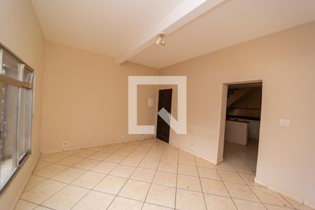 Sala de casa para alugar com 2 quartos, 110m² em Vila Domitila, São Paulo