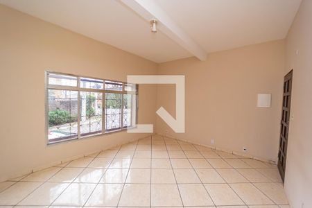 Sala de casa para alugar com 2 quartos, 110m² em Vila Domitila, São Paulo