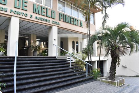 Fachada do Prédio de kitnet/studio para alugar com 1 quarto, 28m² em Centro, Curitiba