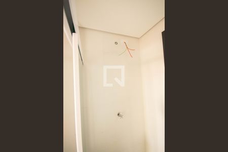 Banheiro de apartamento à venda com 2 quartos, 40m² em Vila Constança, São Paulo