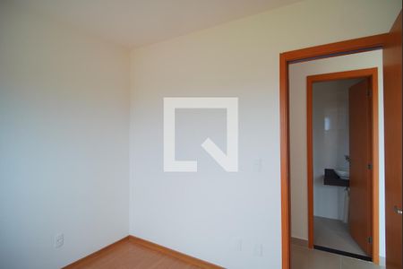 Quarto 1 de apartamento à venda com 2 quartos, 42m² em Humaitá, Porto Alegre