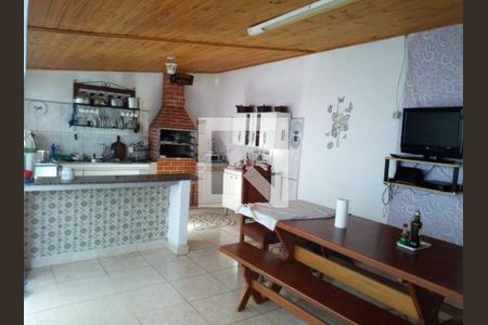 Casa à venda com 3 quartos, 220m² em Parque Taquaral, Campinas
